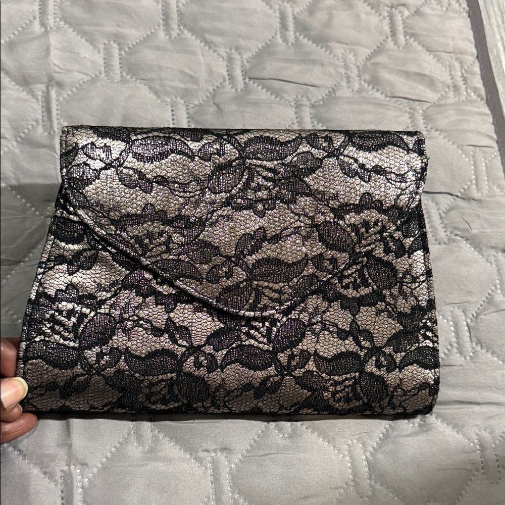 NEIMAN MARCUS Elegant Black Lace Clutch
